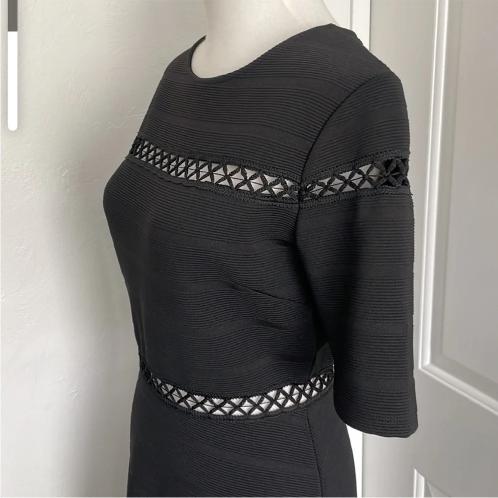 EUC Topshop Cut Out Fit and Flare Dress Size 6